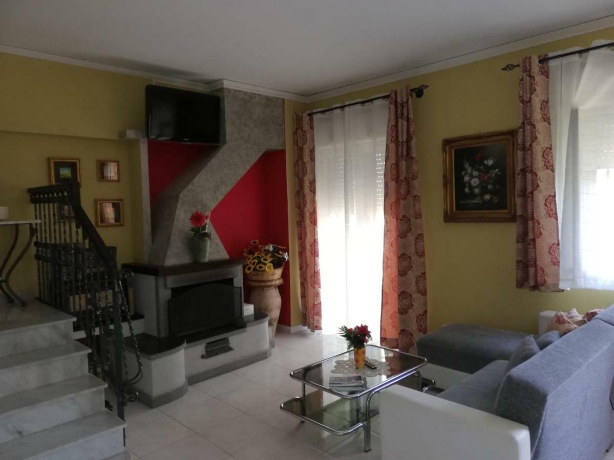 B & B Amici Dell'Etna Nicolosi Luaran gambar